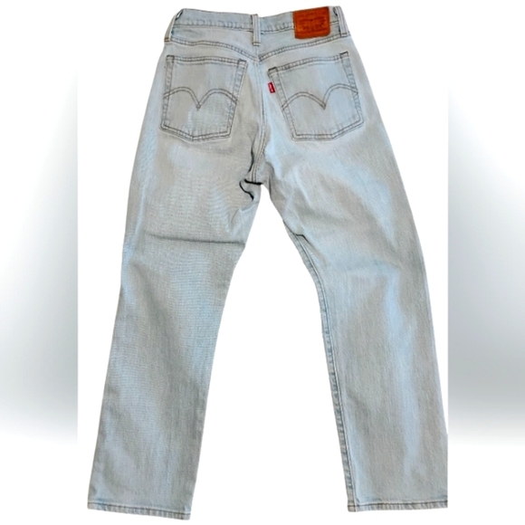 Levi's Premium 501 | EUC Original HighRise Cropped Jeans | Light Wash | Size 26 - Picture 14 of 16